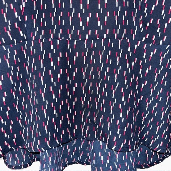 Banana Republic Open Front Shirt Womens Size M Blue Short Sleeve Front Tie EUC - Picture 5 of 5